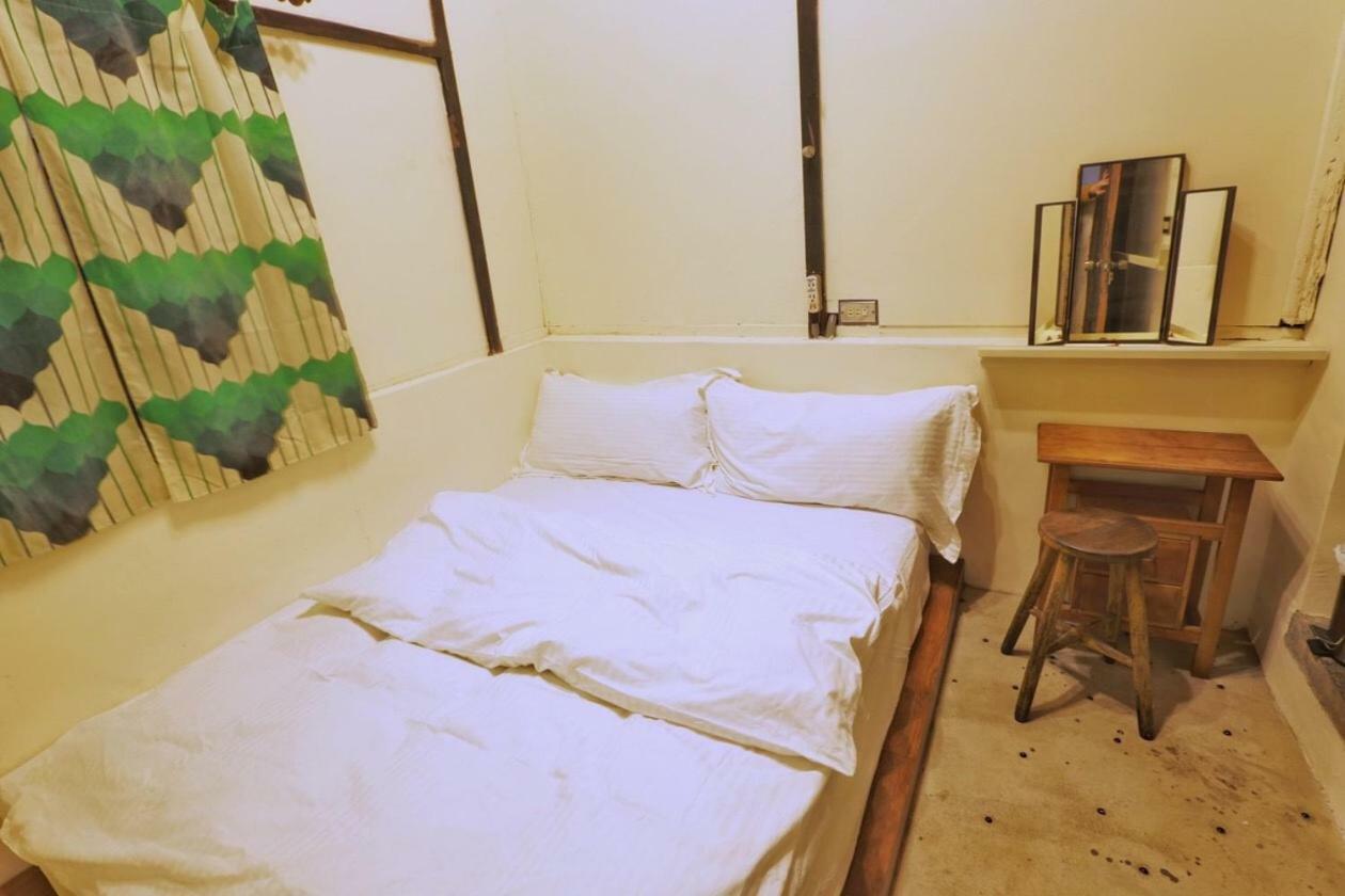 台南赤崁月樓tainan Moon House Inn Extérieur photo
